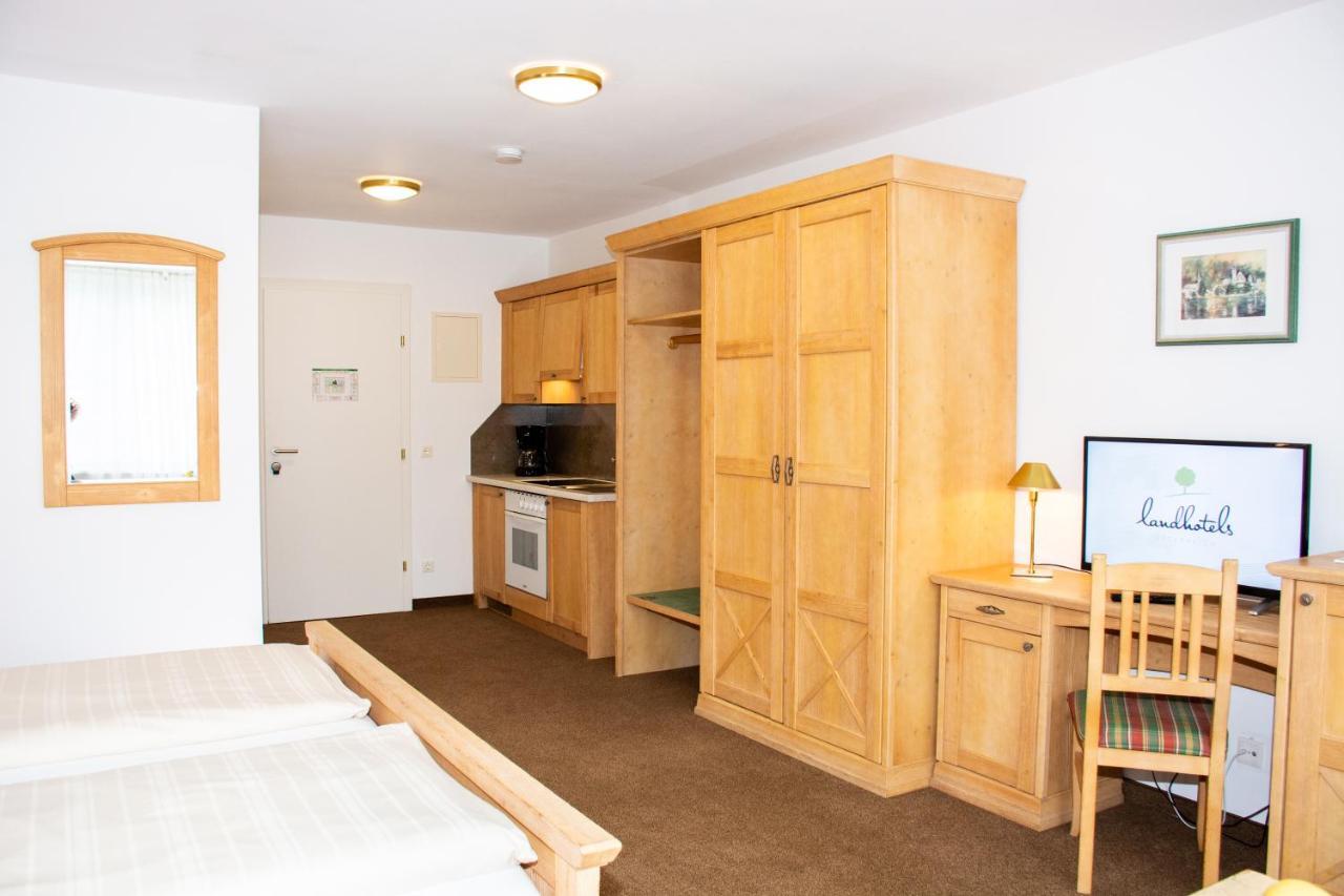 Landhotel Post Ebensee Am Traunsee ***S Exterior foto